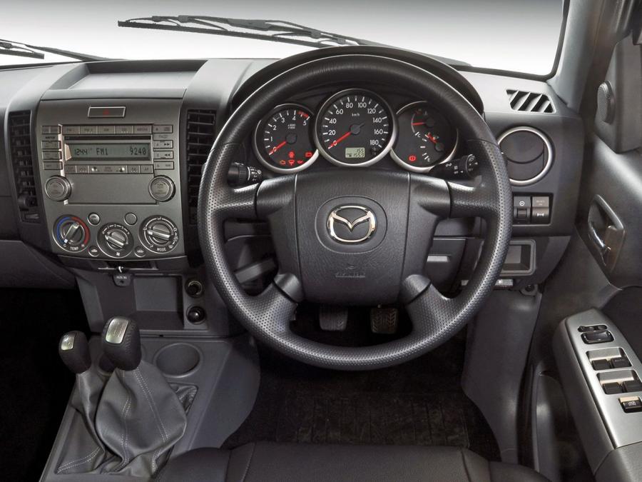  Mazda BT-50 Double Cab 2008 года  (ZA) (фото 7 из 11)